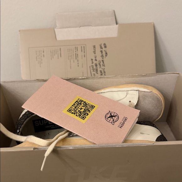 Golden Goose Cream Sneakers with Silver Star - Picture 10 of 10